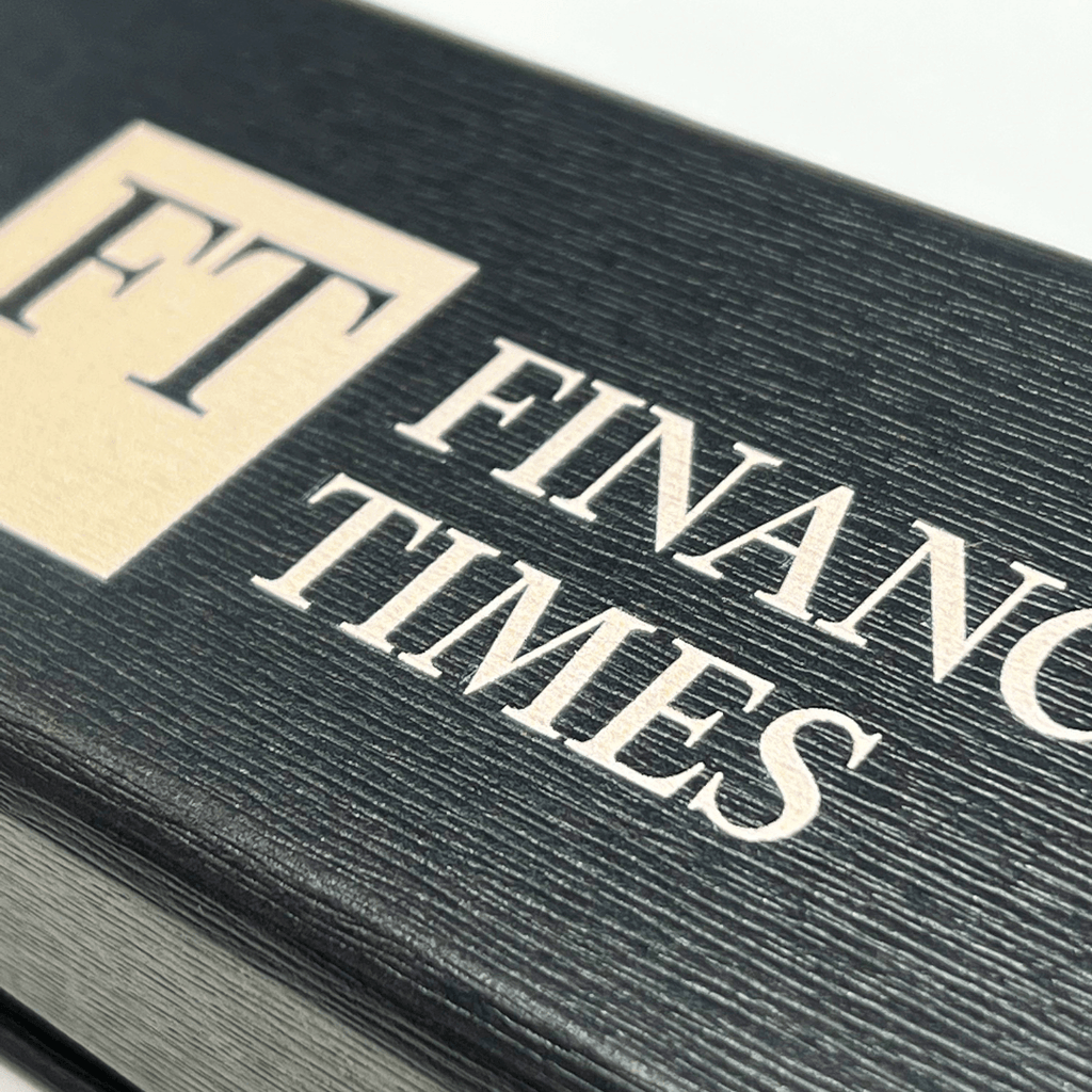 Financial Times Pen & Manilla Gift Box